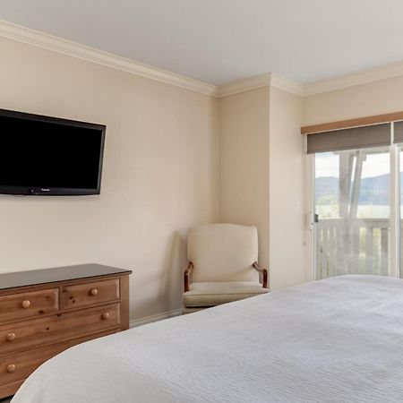 Manteo At Eldorado Resort Kelowna Exterior photo