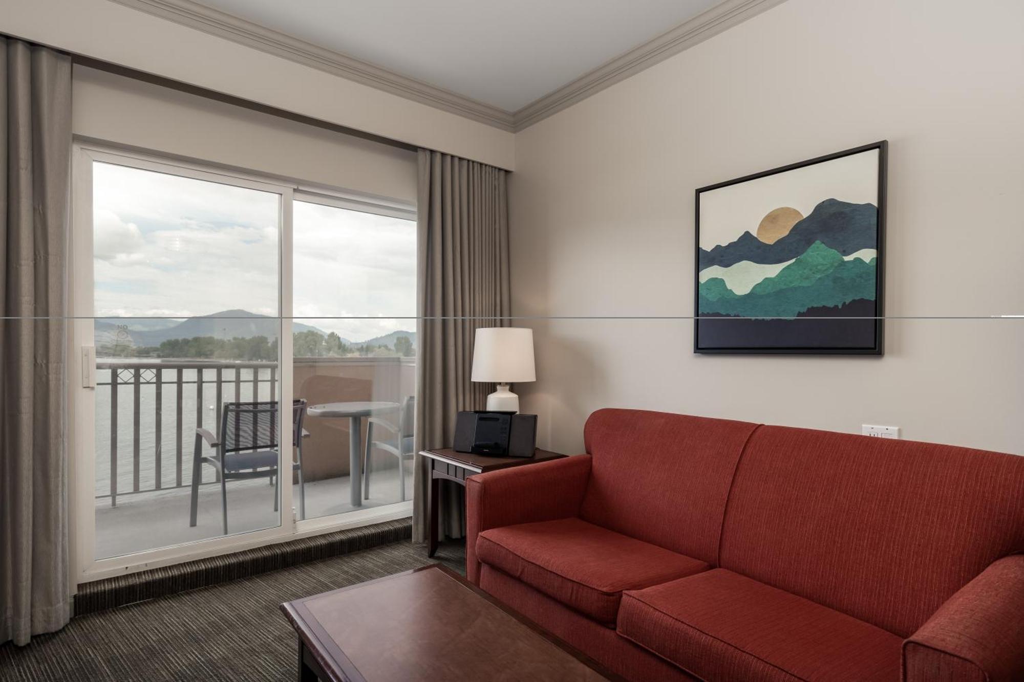 Manteo At Eldorado Resort Kelowna Exterior photo